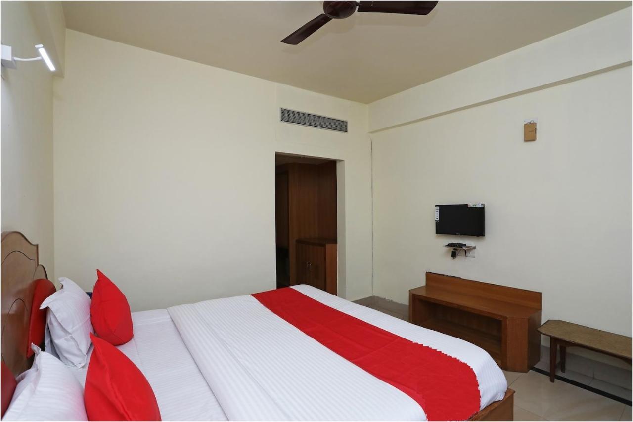 Hotel Keshari Bhubaneswar Eksteriør billede